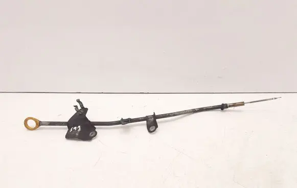 Toyota Avensis T250 Oil level dip stick 