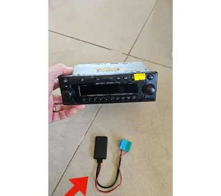 Mercedes-Benz E W210 AUX in-socket connector BECKER BE4720 BE4725