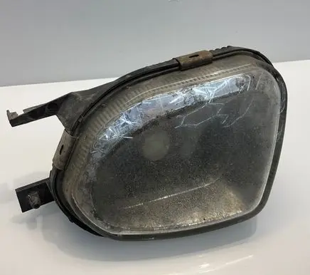 Mercedes-Benz E W211 Front fog light A2118200556 1NB00827501 2118200556