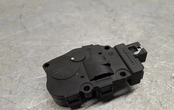 BMW X5 F15 Air flap motor/actuator EFB496 04122017