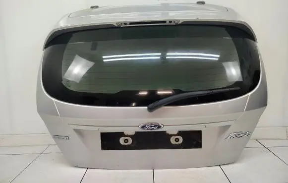 Ford Fiesta Tailgate/trunk/boot lid 