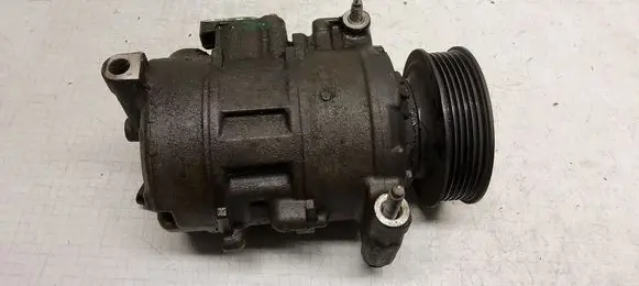 Volkswagen Transporter - Caravelle T5 Air conditioning (A/C) compressor (pump) 7E0820803A SB4767675