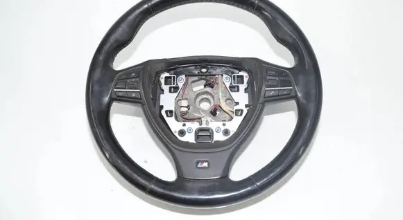 BMW 5 F10 F11 Steering wheel 7842808 32337842808 32337842810