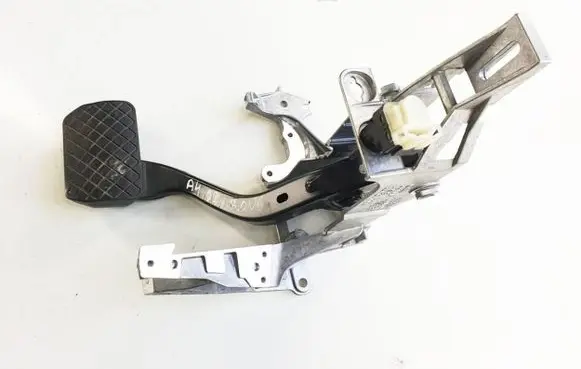 Audi A4 S4 B6 8E 8H Brake pedal 8E1721117A