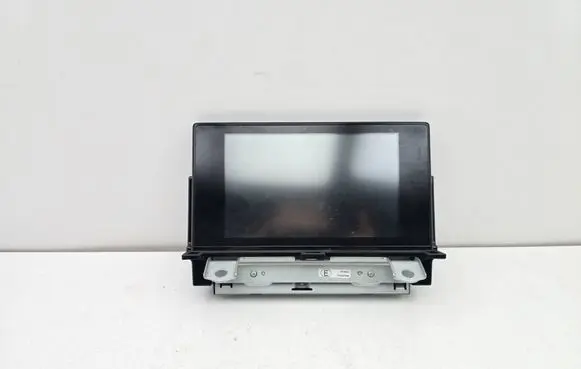 Lexus CT 200H Screen/display/small screen CVTS73J1AJ 10R037824 R31017ETC
