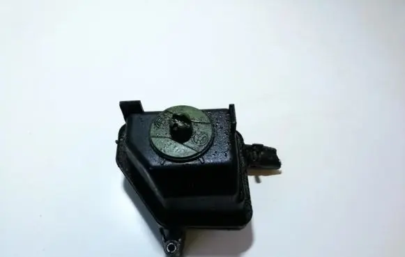 Audi A3 S3 8L Power steering fluid tank/reservoir 1j0422371