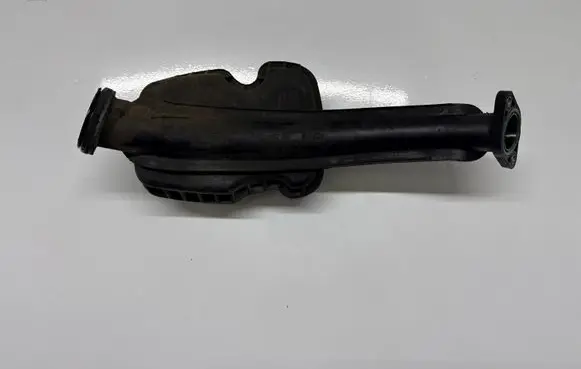 Volvo V70 Intake resonator 30774691