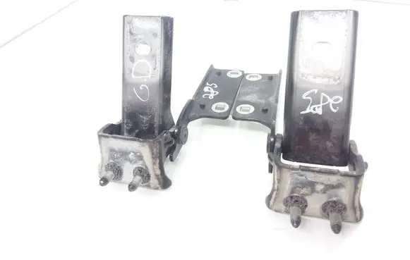 Peugeot 407 Tailgate/trunk/boot hinge