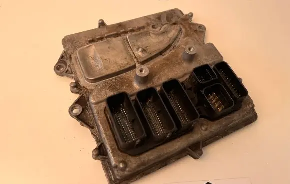 BMW X3 F25 Engine control unit/module 8626659