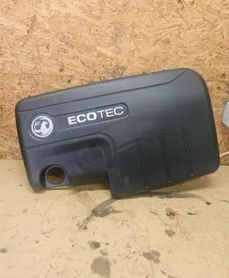 Opel Astra J Engine cover (trim) 55585989 55585990