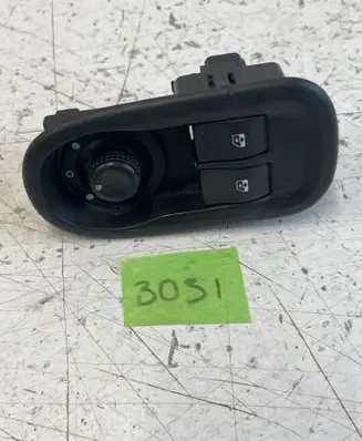 Renault Master III Electric window control switch 8200637849