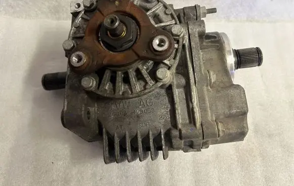 Volkswagen Tiguan Gearbox transfer box case 0A6409053AR
