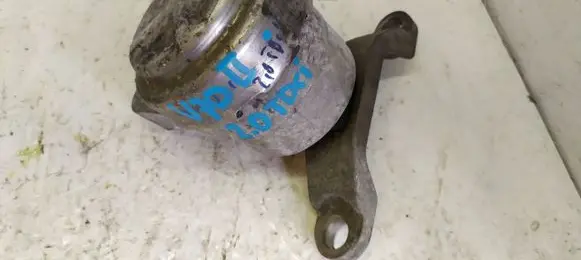 Volvo V70 Engine mount vacuum valve 