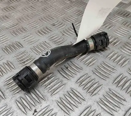 BMW iX Engine coolant pipe/hose 8833641