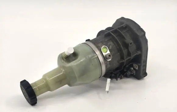 Ford Galaxy Power steering pump BG913K514AB