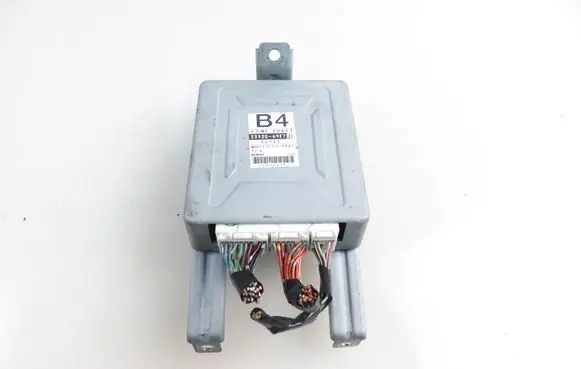 Suzuki Swift Cultus Engine control unit/module 3392069E7 MB1120009981
