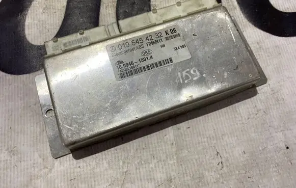 Mercedes-Benz C W203 ABS control unit/module A0195454232 0195454232