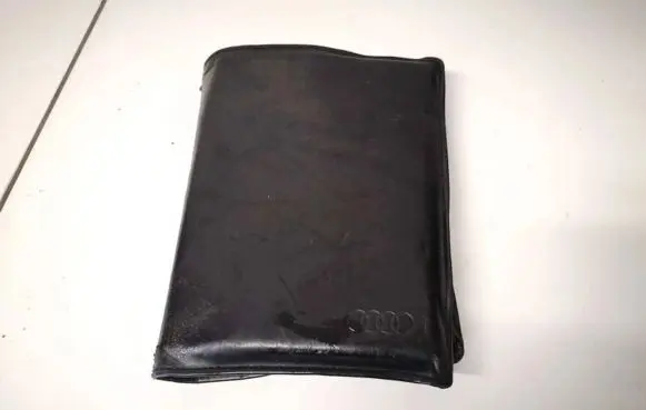 Audi A3 S3 8L Owners service history hand book 