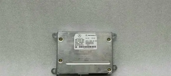 Mercedes-Benz CLS AMG C219 Bluetooth control unit module A2118204385