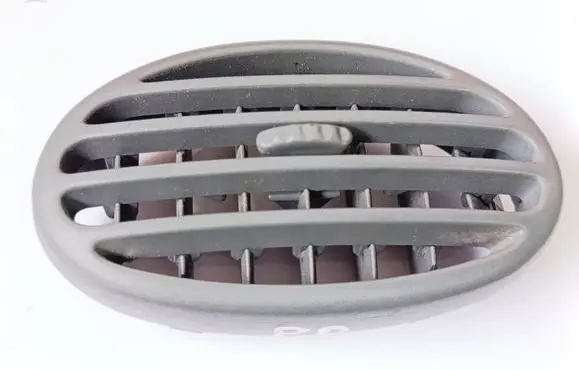 Renault Megane I Dashboard side air vent grill/cover trim