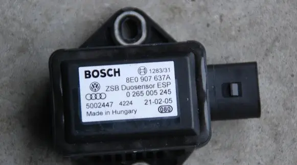 Audi A8 S8 D3 4E ESP acceleration yaw rate sensor 8E0907637A