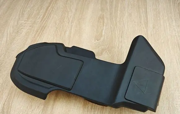 BMW X4 G02 Fuse box cover 8599277