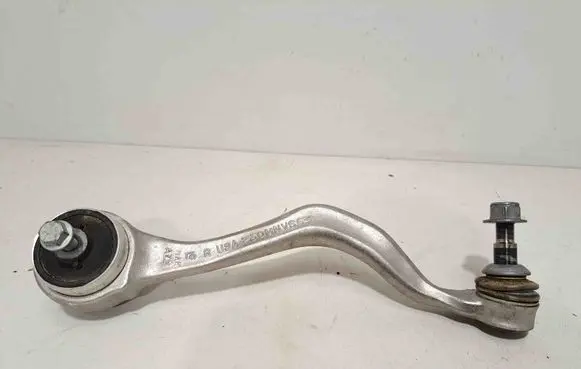Front lower control arm/wishbone