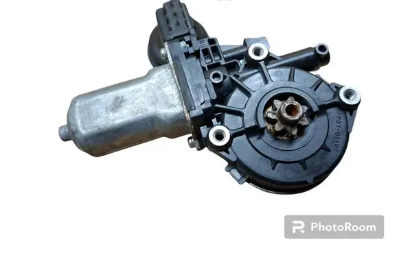 Toyota Prius (XW20) Front door window regulator motor 8571035180 2621002330