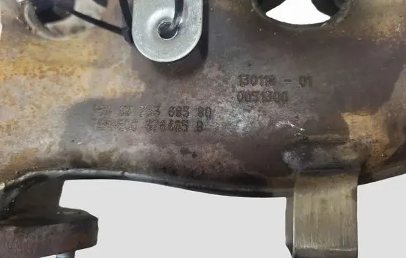 Citroen C5 Exhaust manifold 13011901 0051300