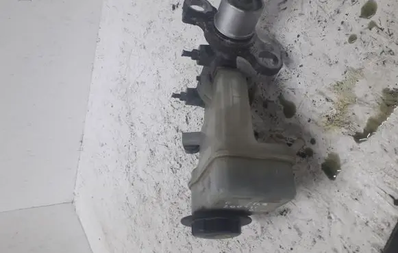 Opel Vectra C Master brake cylinder 320570692