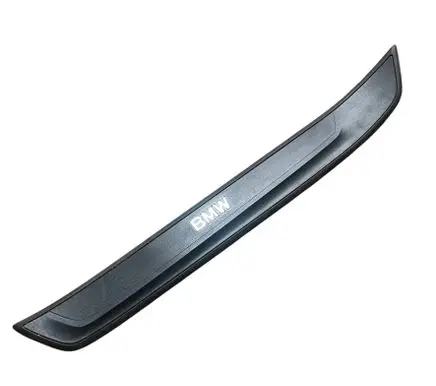 Front sill trim cover
