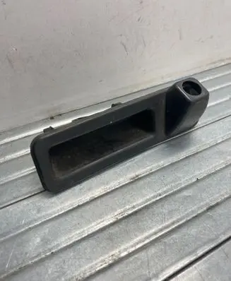 BMW 5 G30 G31 G38 Tailgate/trunk/boot exterior handle 7381868