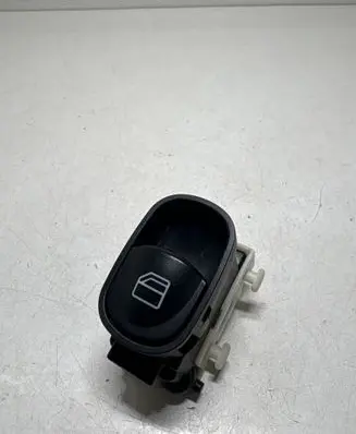 Mercedes-Benz C W203 Electric window control switch A2038200210 Q05F466 501807