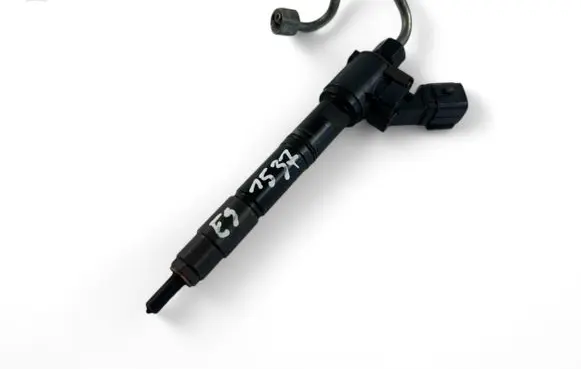 Volvo S60 Fuel injector 31405404