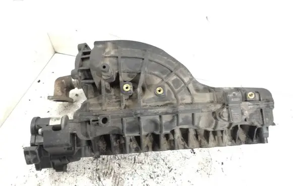 KIA Sorento Intake manifold 392002F000