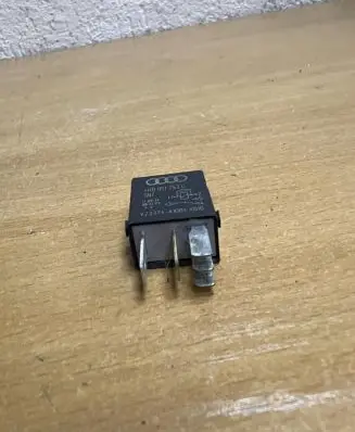 Audi Q7 4M Other relay 4H0951253C