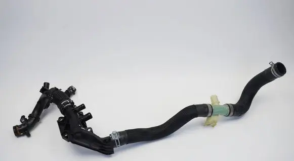 Renault Trafic III (X82) Engine coolant pipe/hose 210477021R