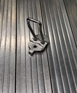 BMW X2 F39 Rear door lock loop/hook striker 7473763 51247473763