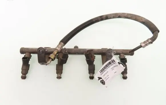 Fuel main line pipe