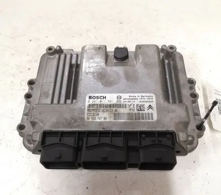 Citroen C5 Engine control unit/module 9656974780 EDC16C34 0281011561