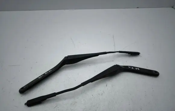 Mini Cooper Countryman R60 Front wiper blade arm 9806443 9806442