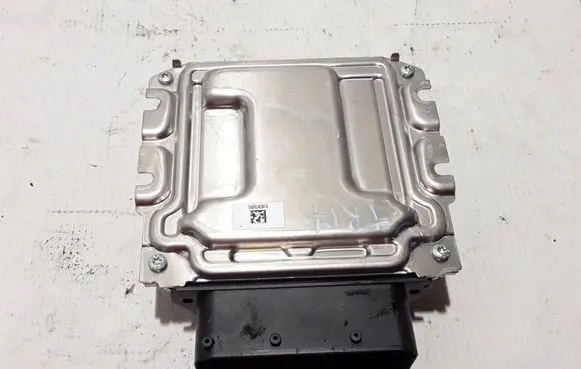 Renault Trafic III (X82) Engine control unit/module 237G00049R