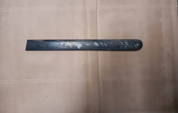 Rear fender molding trim