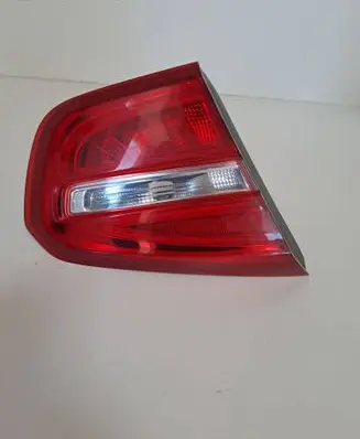 Mercedes-Benz GLA W156 Tailgate rear/tail lights A1569061358 X156T2HIQ4 21140101