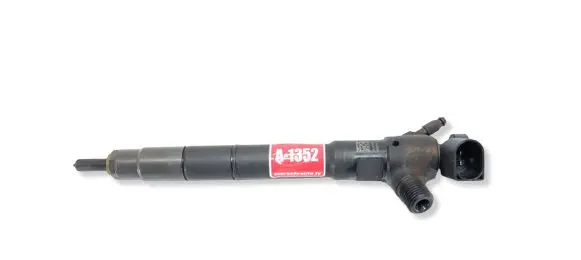 Skoda Octavia Mk3 (5E) Fuel injector 04L130277BF