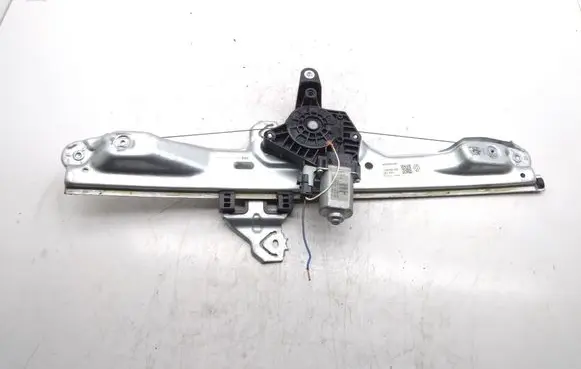 Renault Kadjar Front door window regulator with motor 807209732R