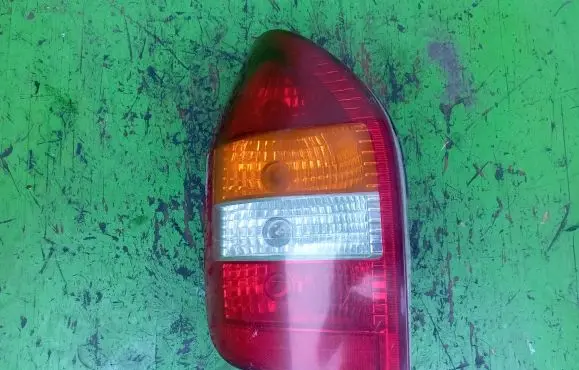 Opel Zafira A Rear/tail lights