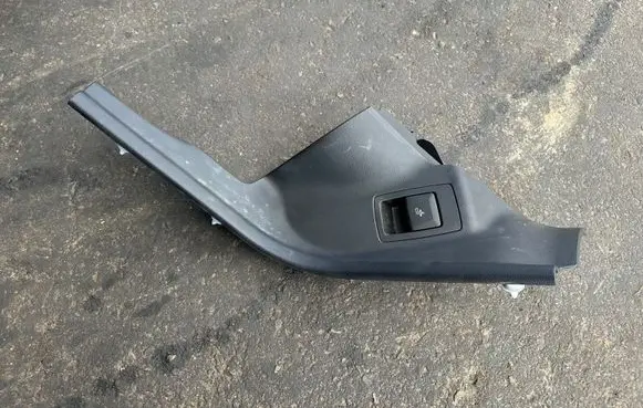 BMW X3 G01 Rear sill trim cover 7432099
