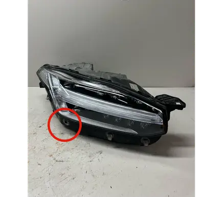 Volvo XC90 Headlight/headlamp 31655808
