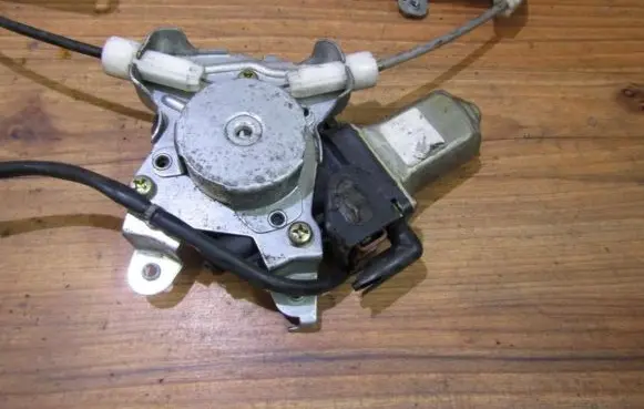 Nissan QX Rear door window regulator motor